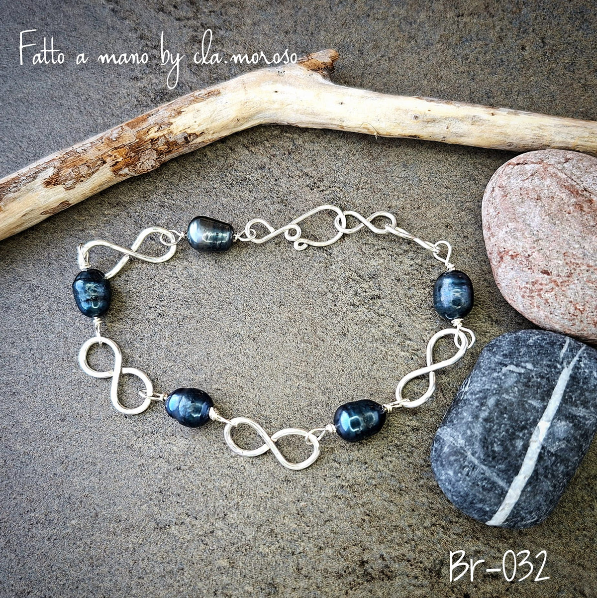 Braccialetto con perle di fiume blu Br-032